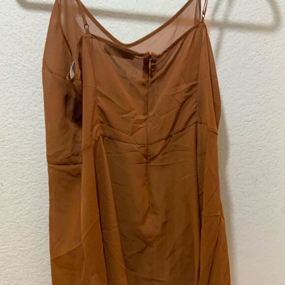 Nicholas sleeveless size 10 Tan  Top - Picture 4 of 10